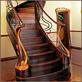 деревянная лестница в стиле модерн
